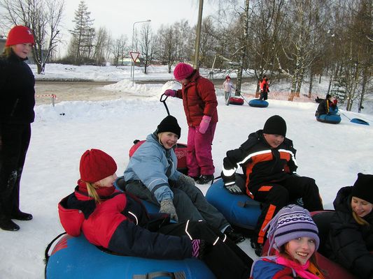 Klikka vaatamaks tissuuruses pilti