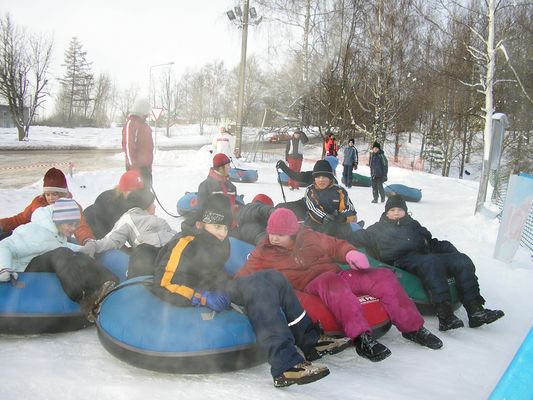 Klikka vaatamaks tissuuruses pilti