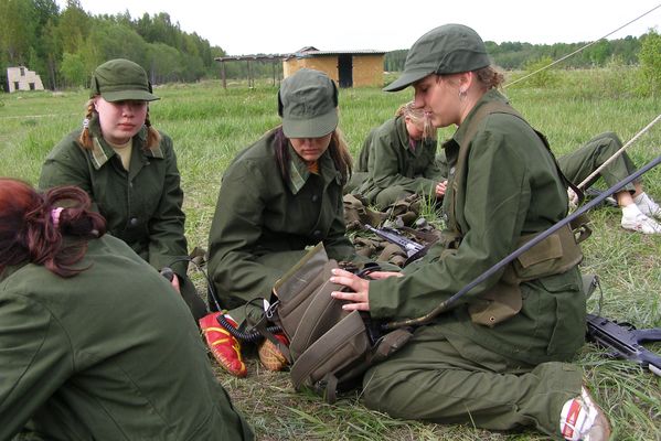 Klikka vaatamaks tissuuruses pilti